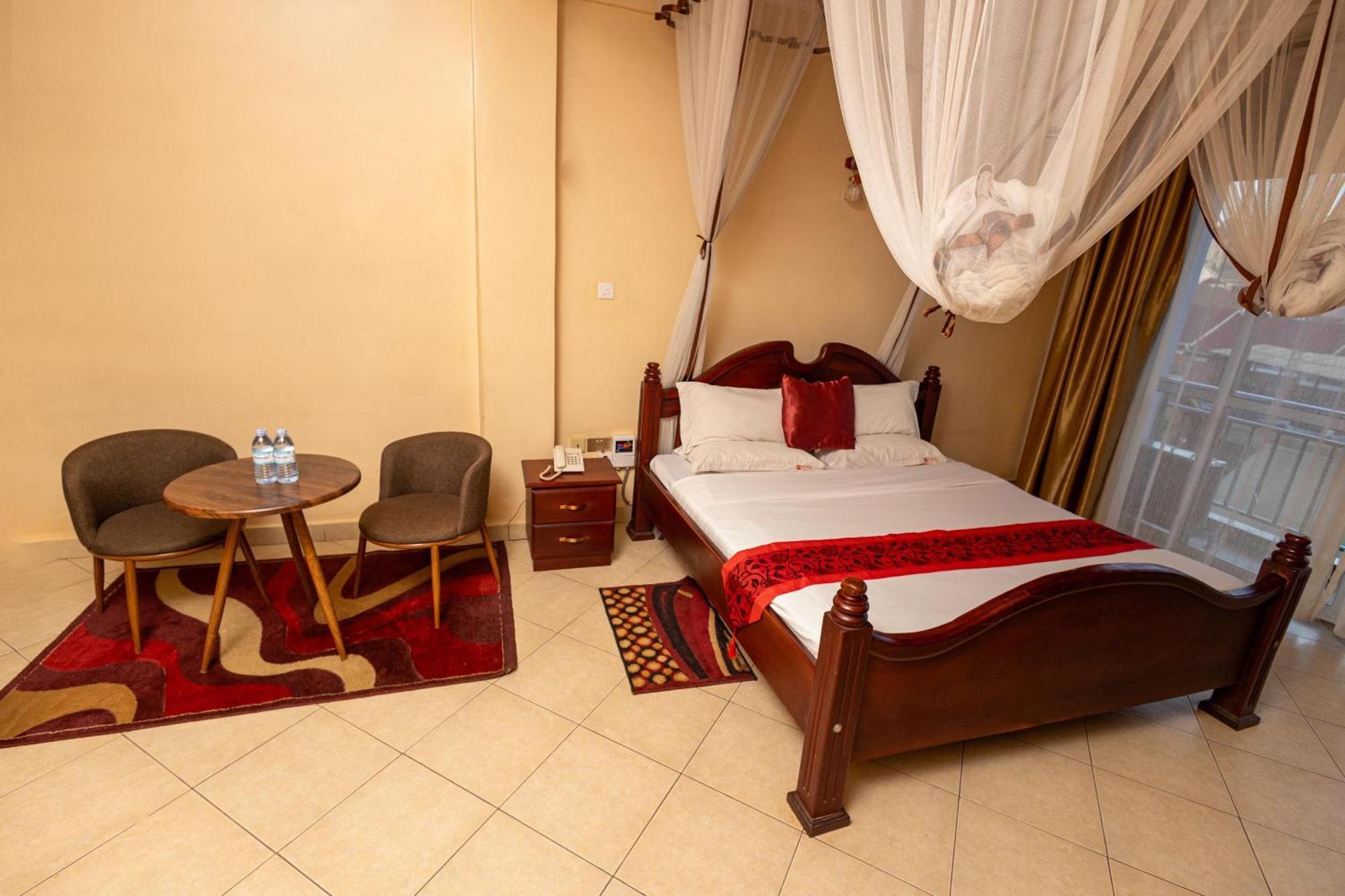 Ss Hotel Kampala Exterior photo